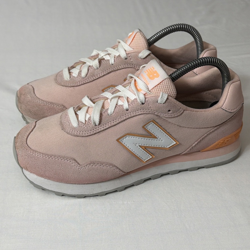New Balance Classic Running Women's‎ Suede 515 Shoes Pink Size 8 Cute Gym Shoes